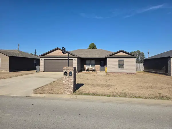 305 Gavin Drive, Paragould, AR 72450
