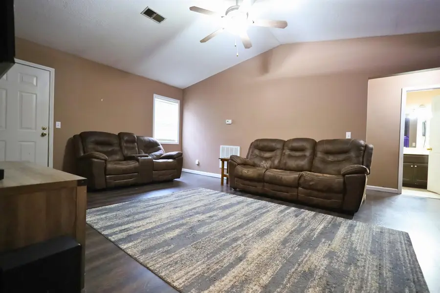 2903 Clifft Street, Paragould, AR 72450 - #3