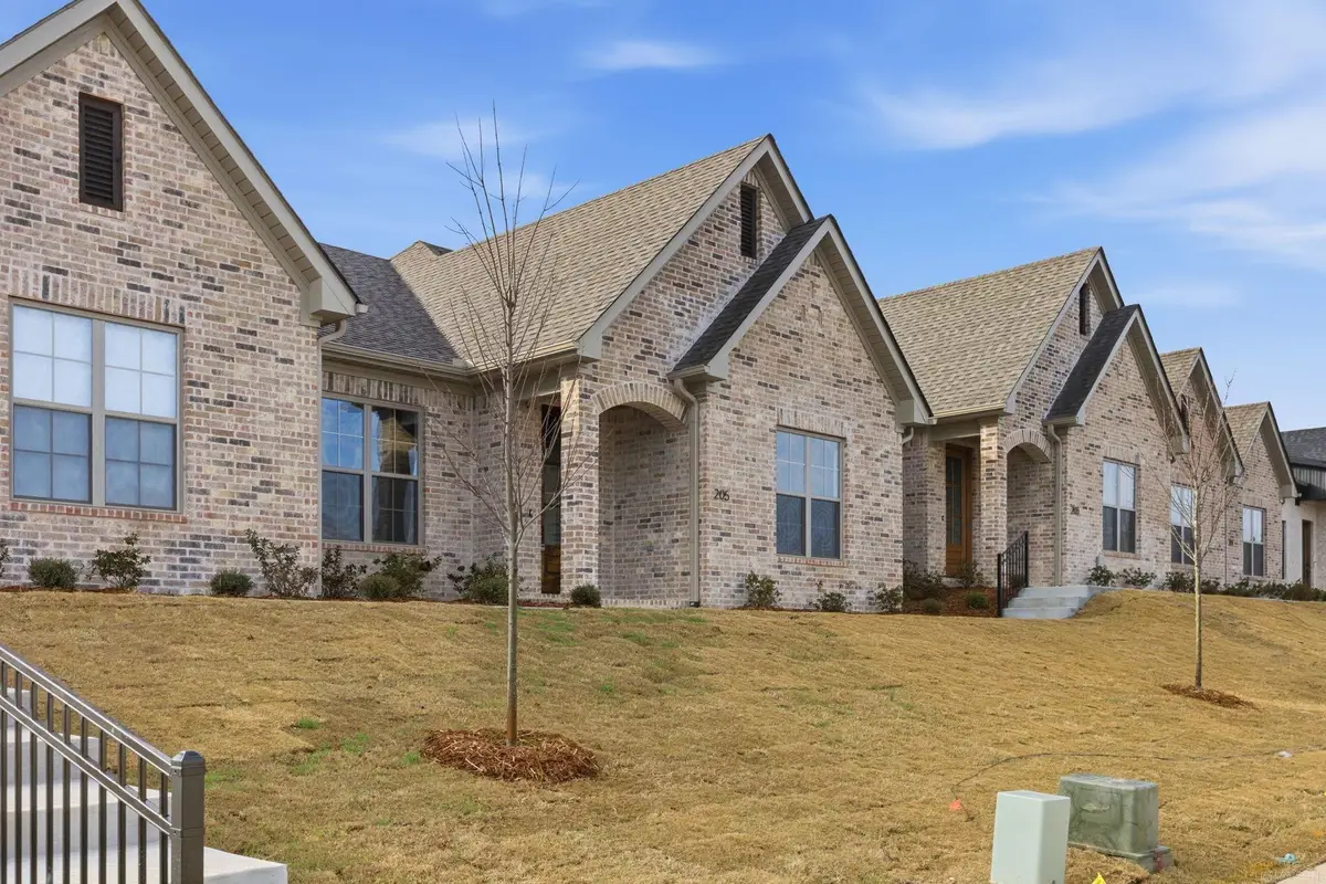 205 Edgewood Circle, Little Rock, AR 72223 - Image #1