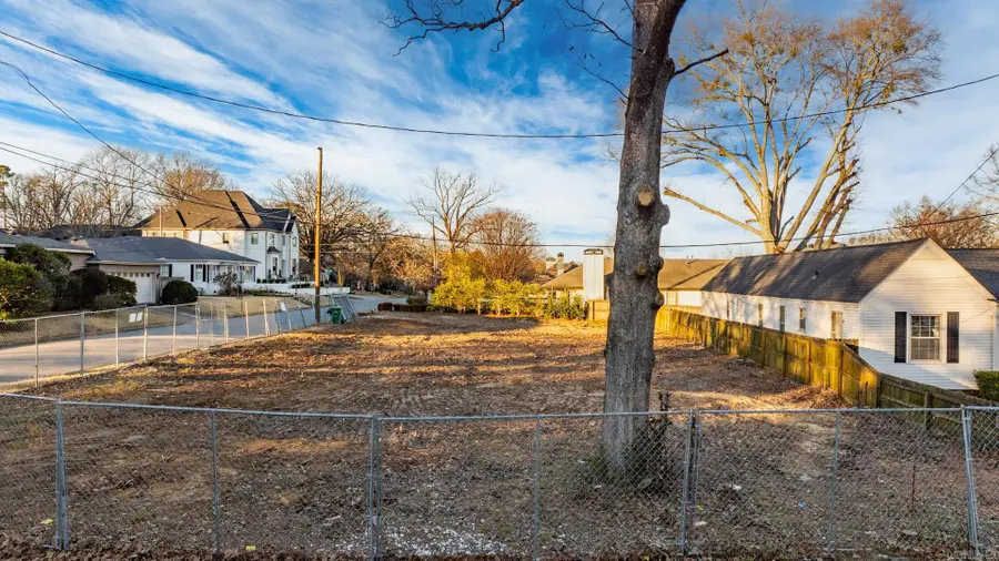 5520 Hawthorne Road, Little Rock, AR 72207 - #2