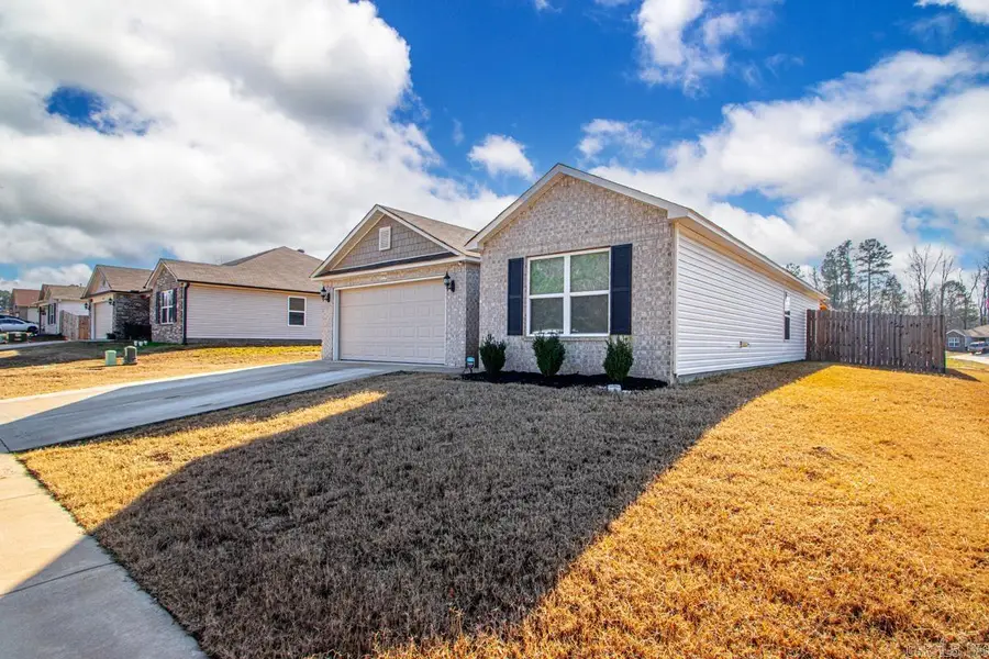 1998 Milburn Dr, Benton, AR 72015 - Image #2