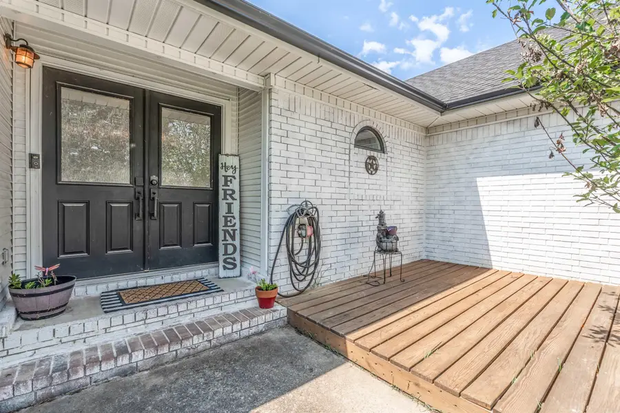 8 Crestwood Cove, Cabot, AR 72023 - Image #3