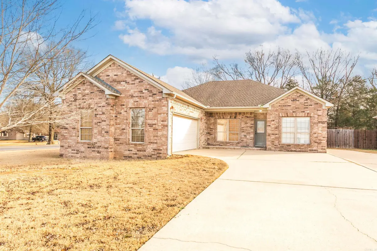 11 Bryson Drive, Ward, AR 72176 - Image #1