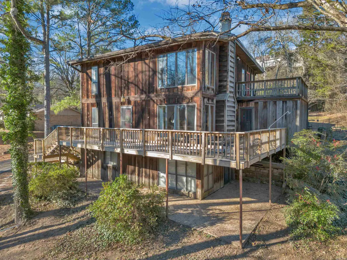 9 W Winthrop Road, Morrilton, AR 72110 - Image #1