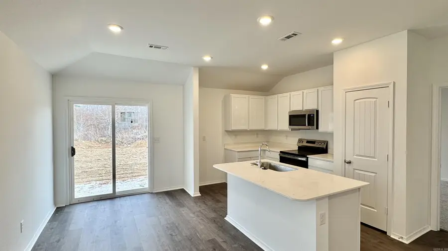 102 Sofia Drive, Maumelle, AR 72113 - #3