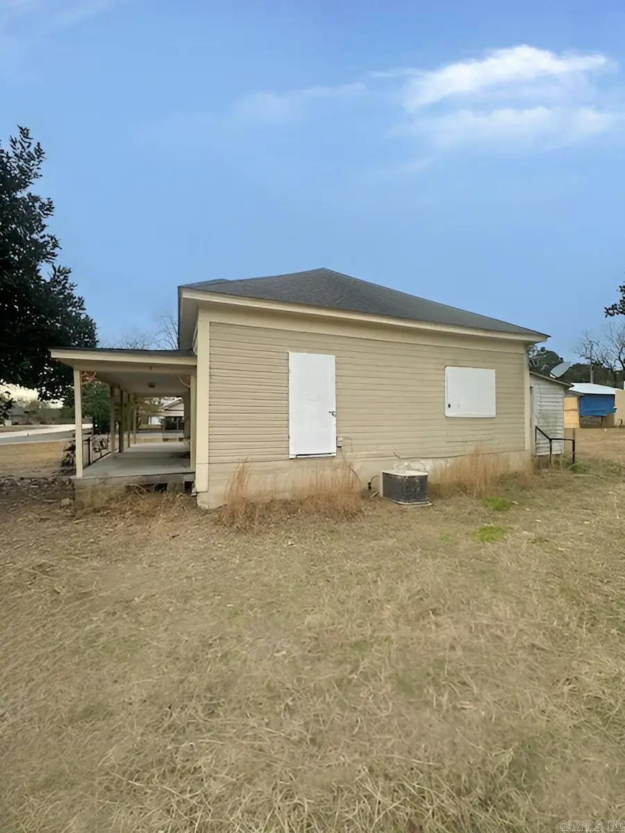 308 W 8th Street, Leola, AR 72084 - Image #3