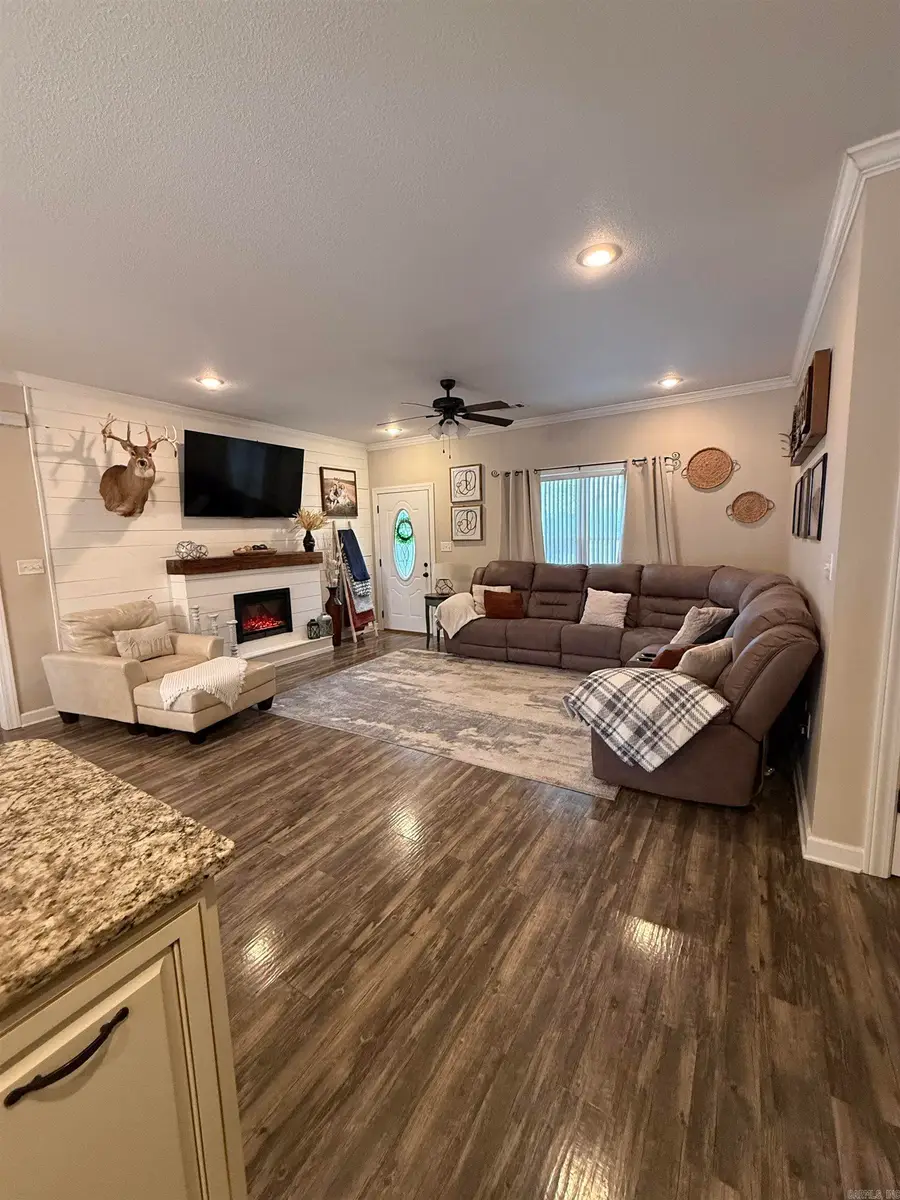 6582 62 Highway, Pollard, AR 72456 - #3