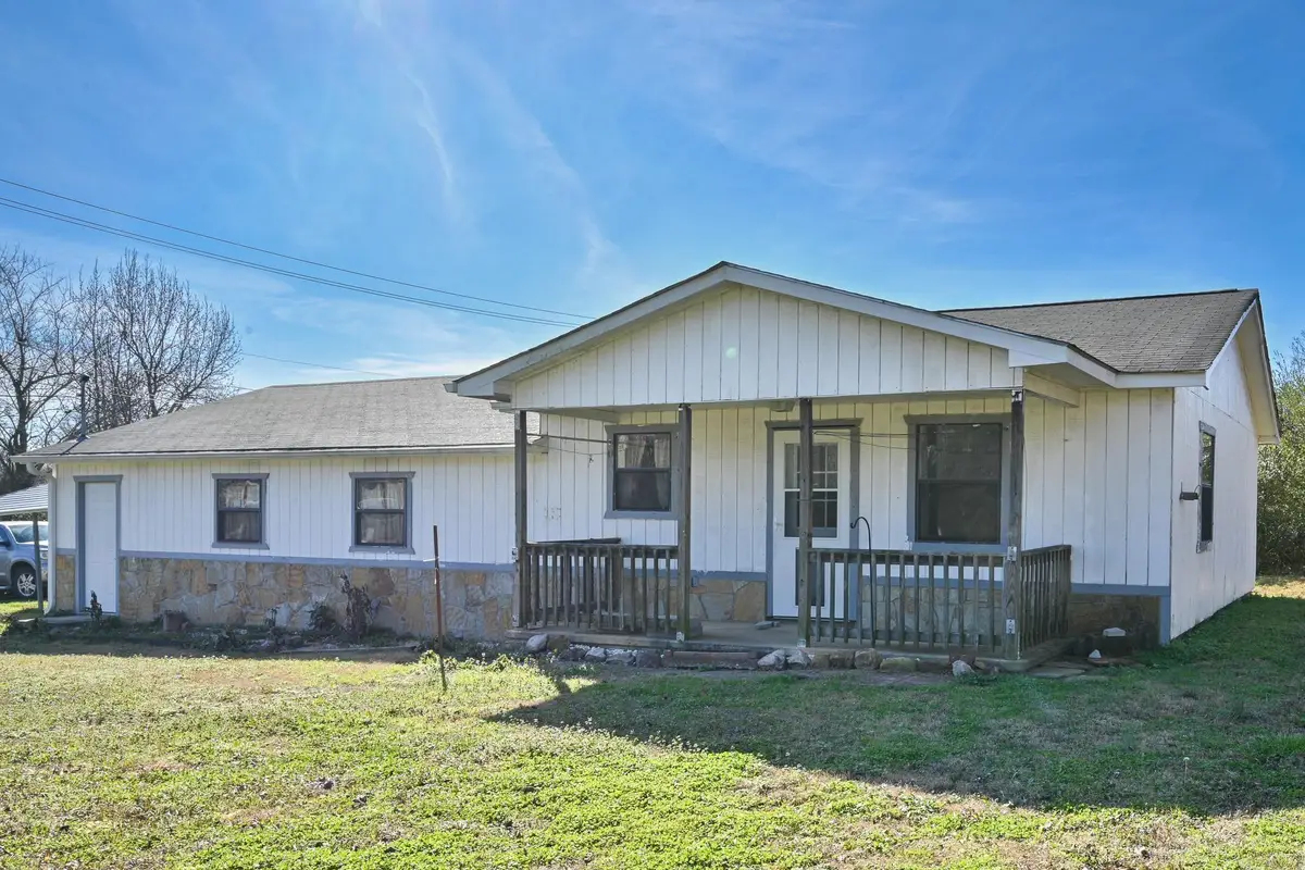 201 Church Ave, Mena, AR 71953 - Image #1