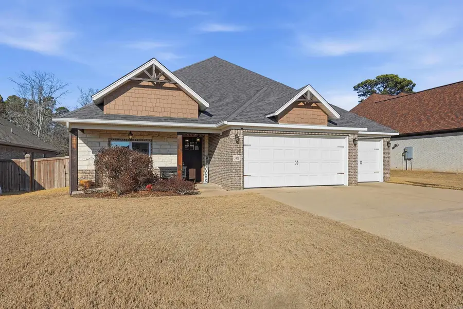 2406 Aberdeen Drive, Bryant, AR 72019 - Image #2