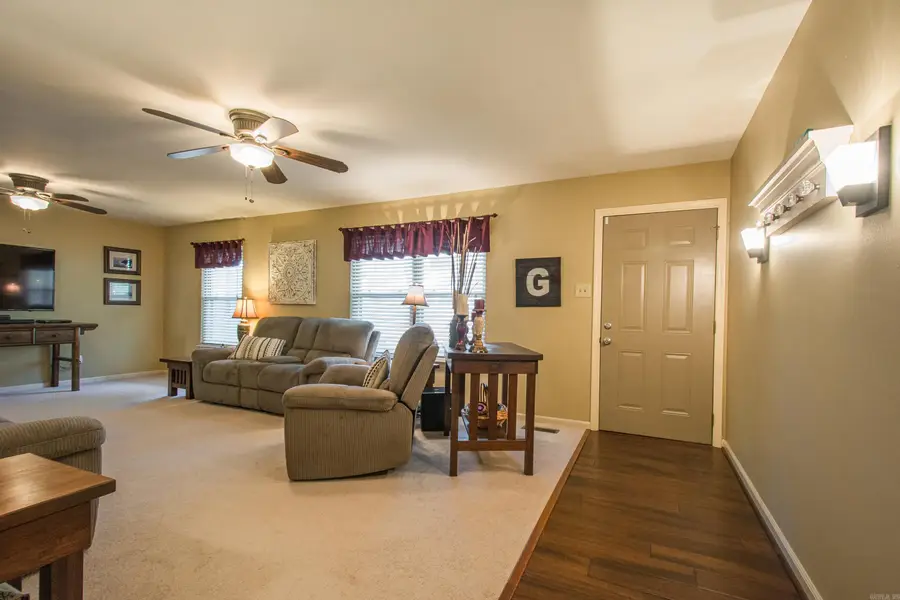31 Flintwood Drive, Little Rock, AR 72227 - Image #2