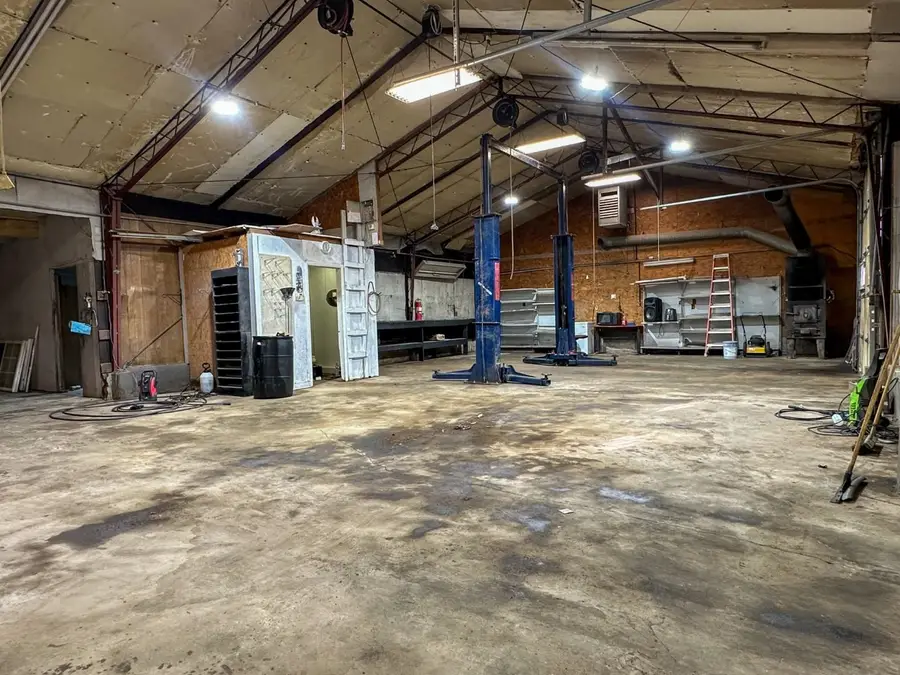 3166 Highway 62/412 Highway, Highland, AR 72542 - Image #2