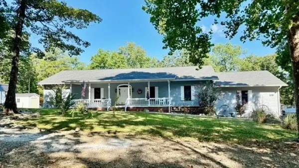 128 Powhatan Drive, Cherokee Village, AR 72529