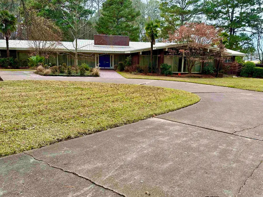 1215 N Washington Street, Magnolia, AR 71753 - Image #2