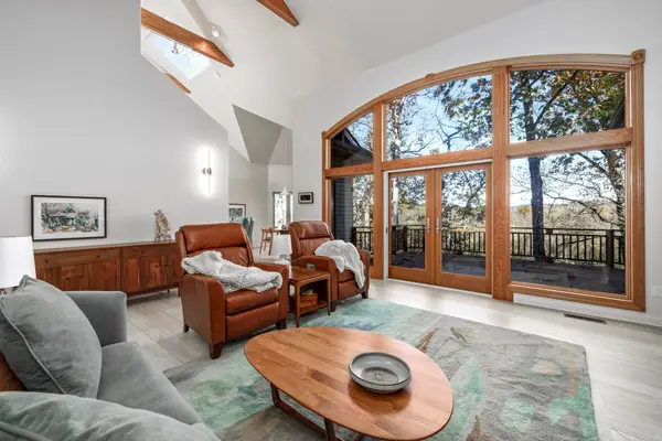 6 Galope Pl, Hot Springs Village, AR 71909