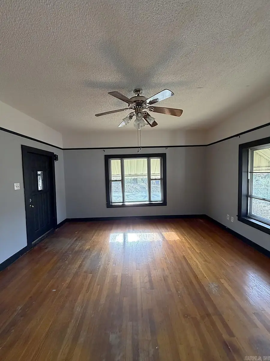 1016 Sulphur Springs Road, Malvern, AR 72104 - #2