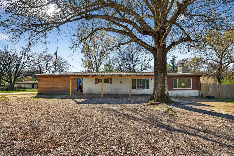 380 Long Beach Drive, Hot Springs, AR 71913 - #2