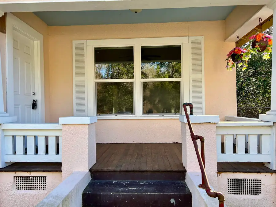 413 Whittington Avenue, Hot Springs, AR 71901 - #2