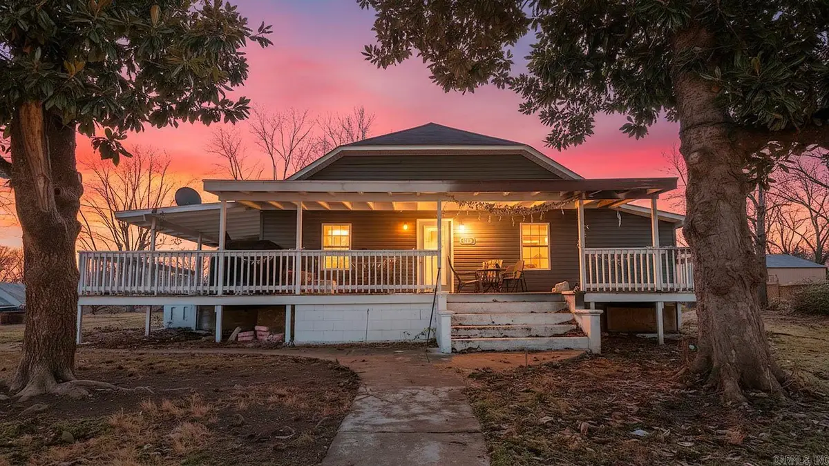 720 Archer Avenue, Mammoth Spring, AR 72554 - Image #1