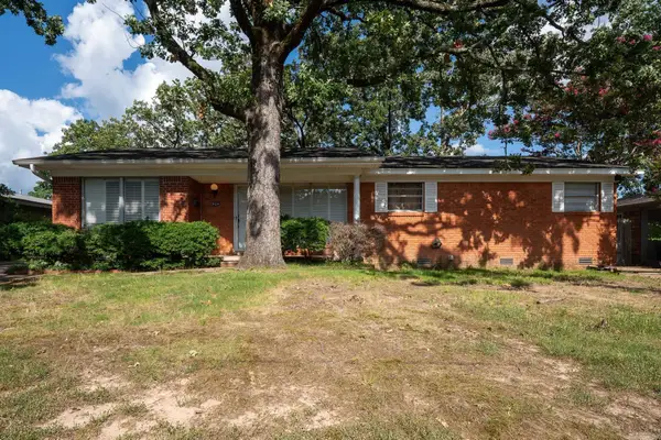 5104 N Cedar Street, North Little Rock, AR 72116