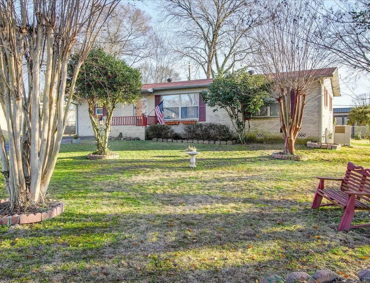 203 Sunset Bay Road, Hot Springs, AR 71913 - #1