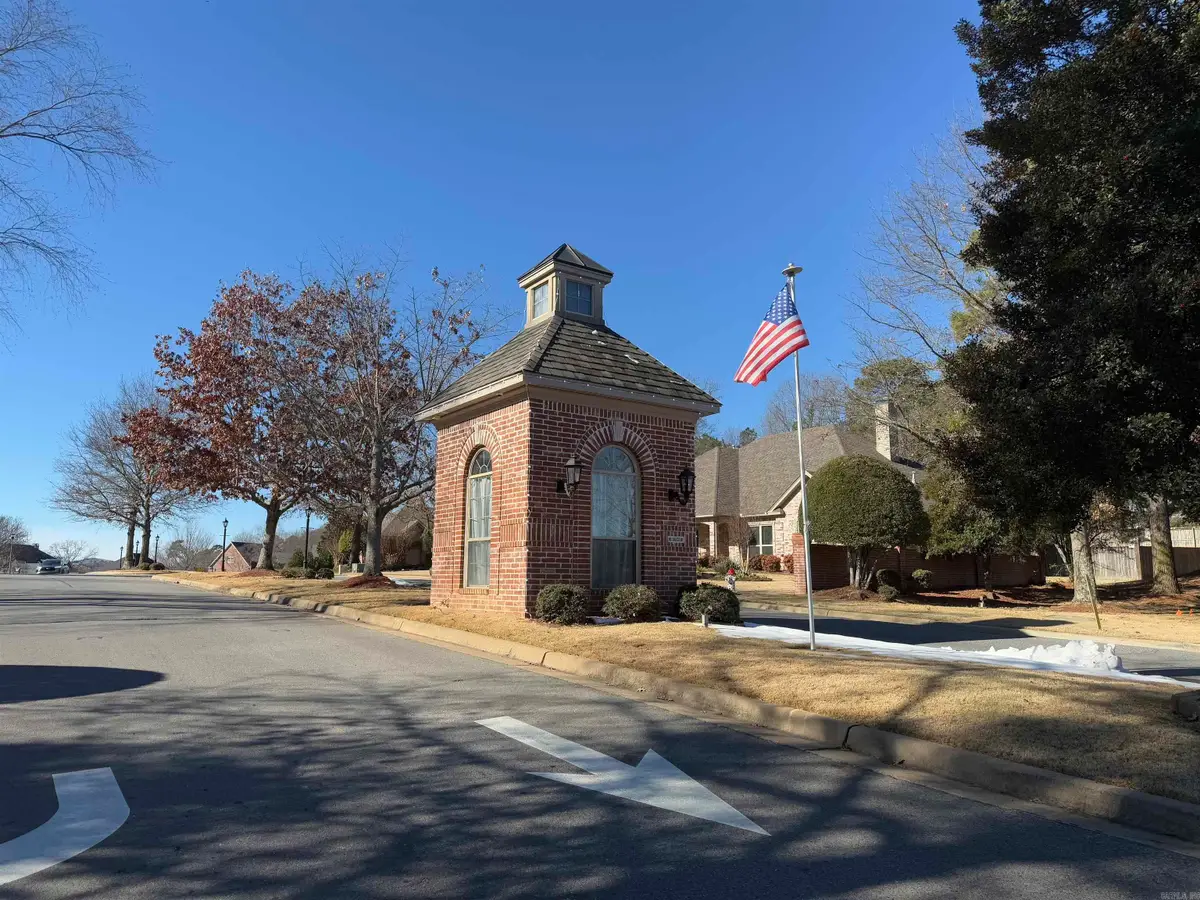 105 Navajo Trail, Maumelle, AR 72113 - #1