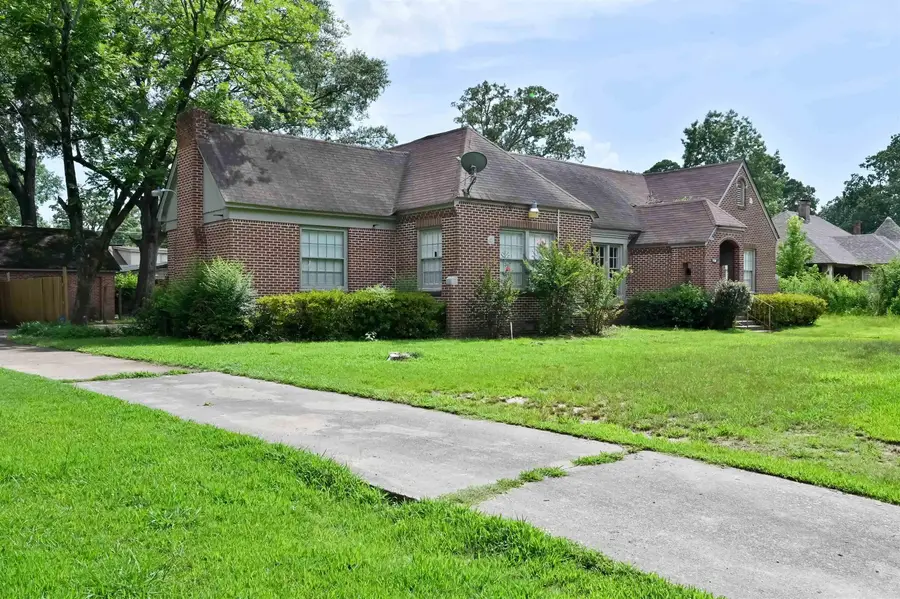 1300 W 28th Avenue, Pine Bluff, AR 71603 - #3