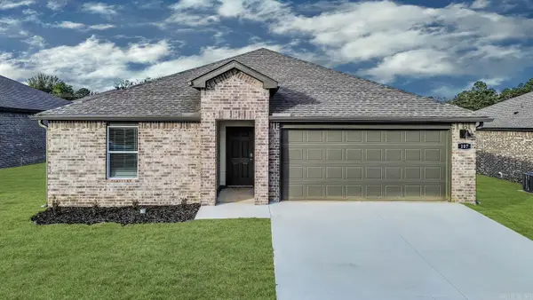 6333 Warwick Drive, Bryant, AR 72002