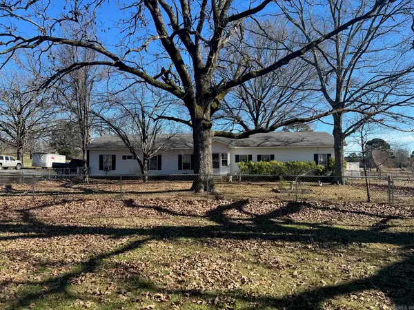 50 Taylor Circle, Conway, AR 72032