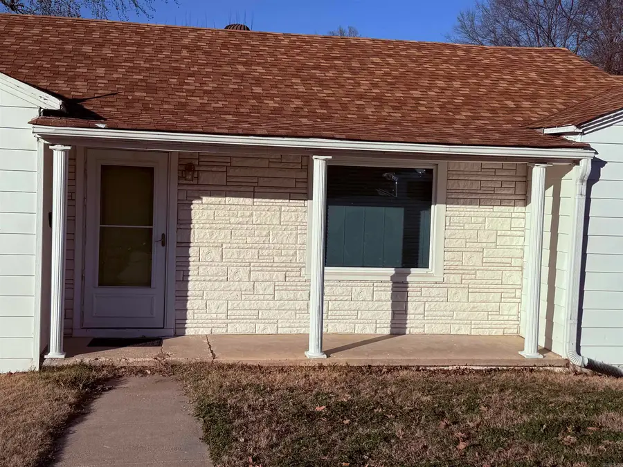 1105 W Thompson, Paragould, AR 72450 - Image #2