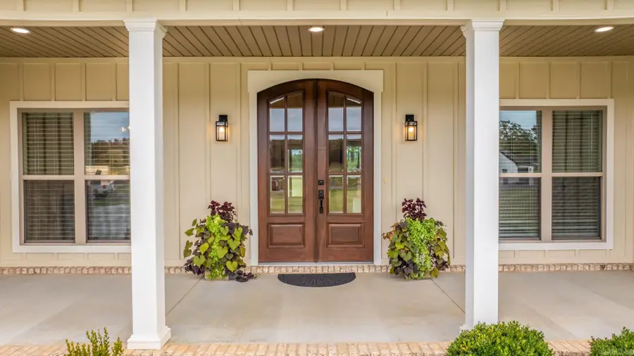 17 Republican Loop, Greenbrier, AR 72058 - Image #2