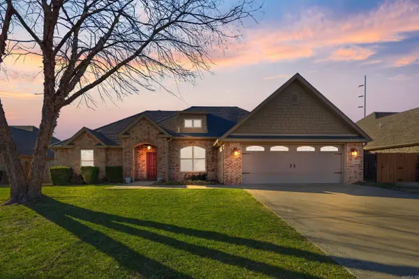 3004 Sw Calm Ridge Rd, Bentonville, AR 72713