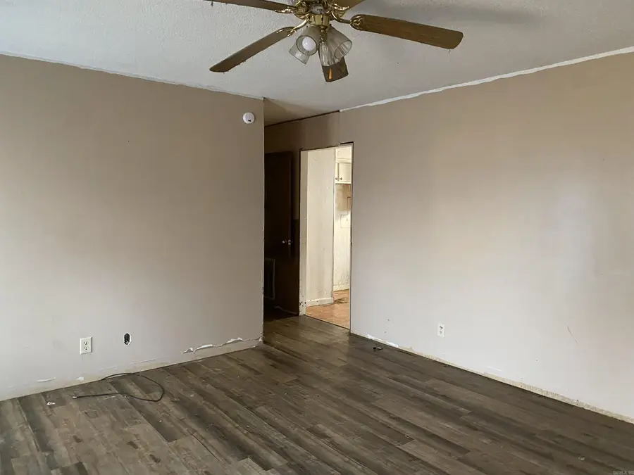 101 N 10th Avenue, Paragould, AR 72450 - Image #3