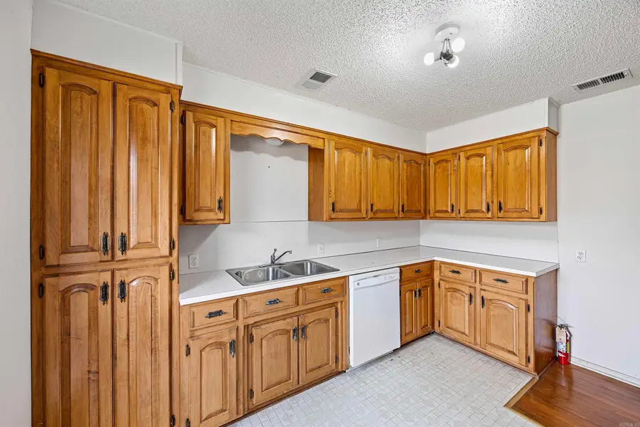 1914 E Ar-22, Branch, AR 72928 - #3