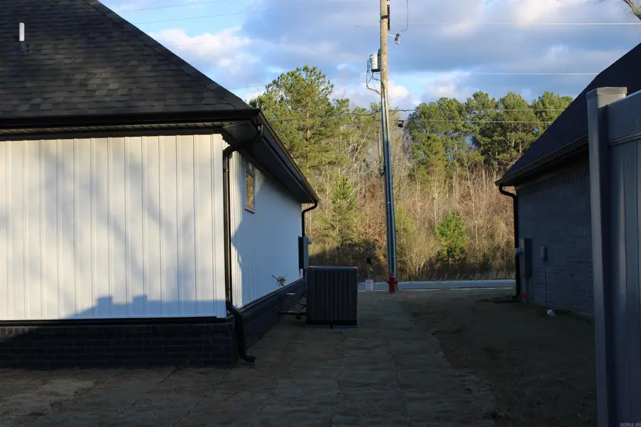 6193 Creekwater Drive, Alexander, AR 72002 - Image #3