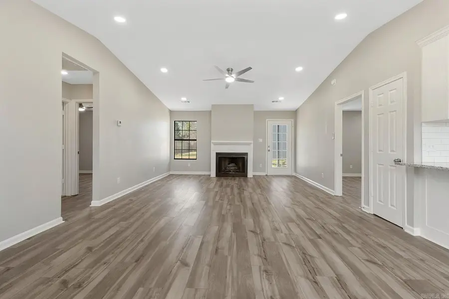 14201 Krestview Drive, Mabelvale, AR 72103 - Image #3