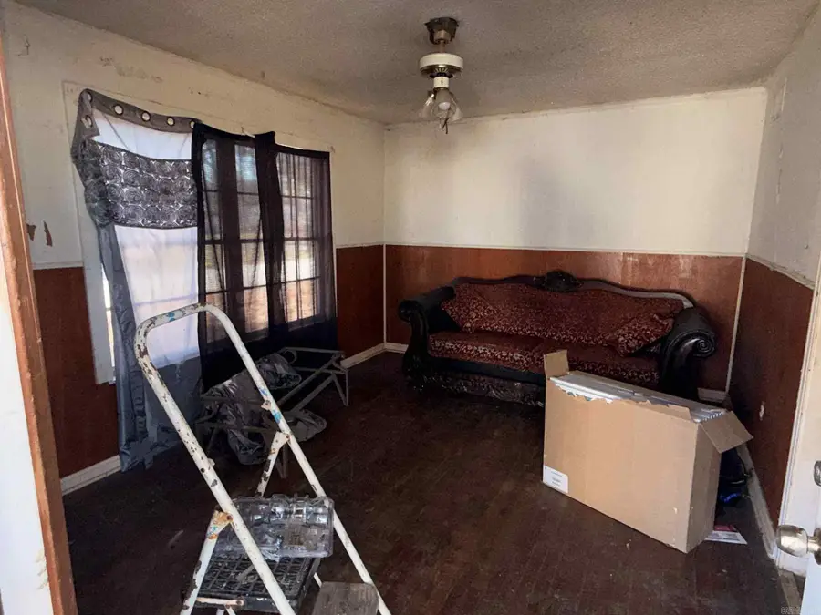 1734 E Circle Drive, Pine Bluff, AR 71603 - #2