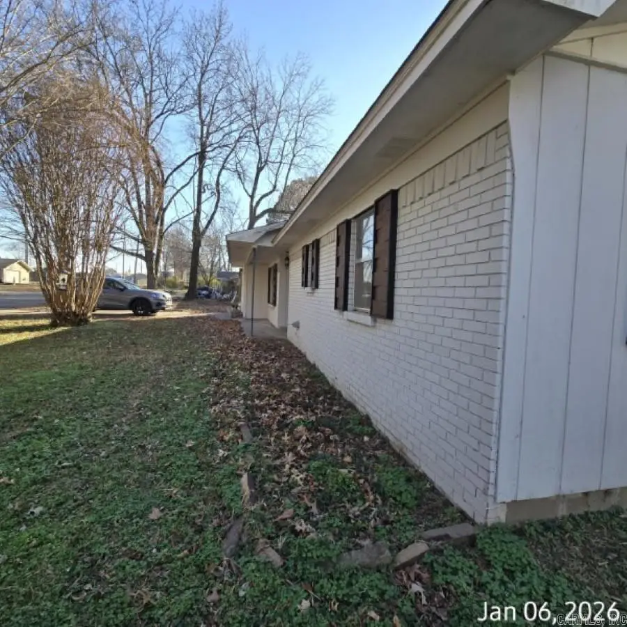 1307 Sunset Drive, Conway, AR 72034 - Image #3