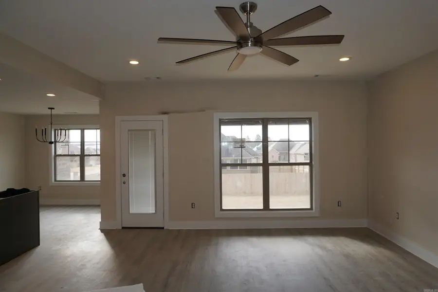 1065 Mark Cir, Jonesboro, AR 72404 - Image #2