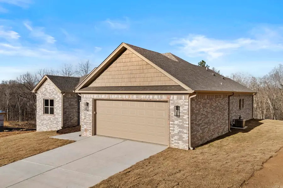 524 Valley Oak Drive, Sherwood, AR 72120 - Image #2