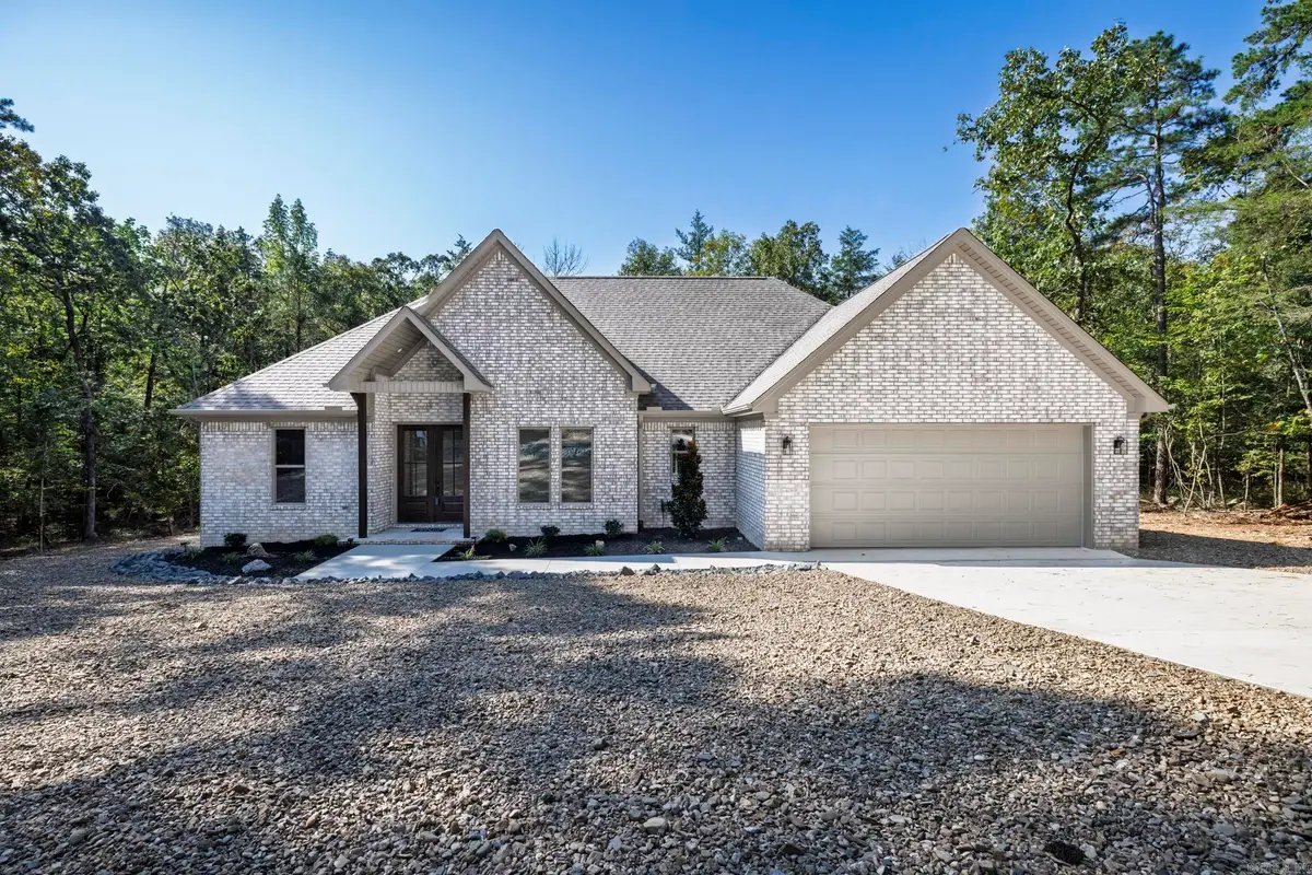 56 Biarritz Way, Hot Springs Village, AR 71909 - Image #1