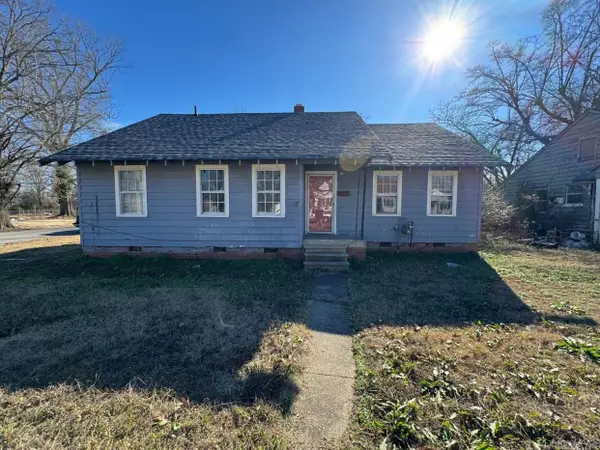 1700 W 25th Street, Pine Bluff, AR 71603