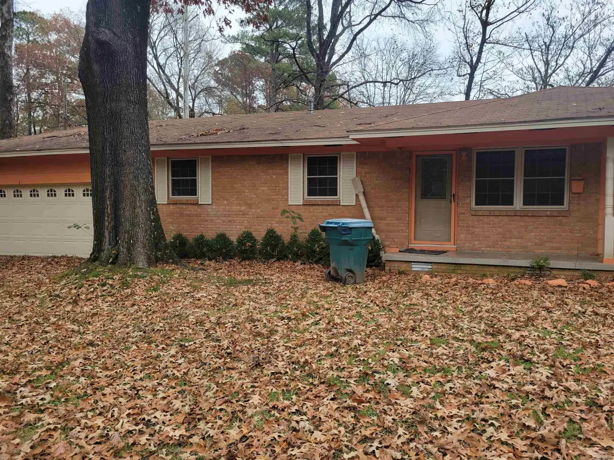 9215 Oak Grove Lane, Little Rock, AR 72209 - Image #1