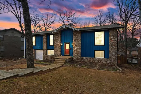 2010 Old Forge Dr Drive, Little Rock, AR 72227