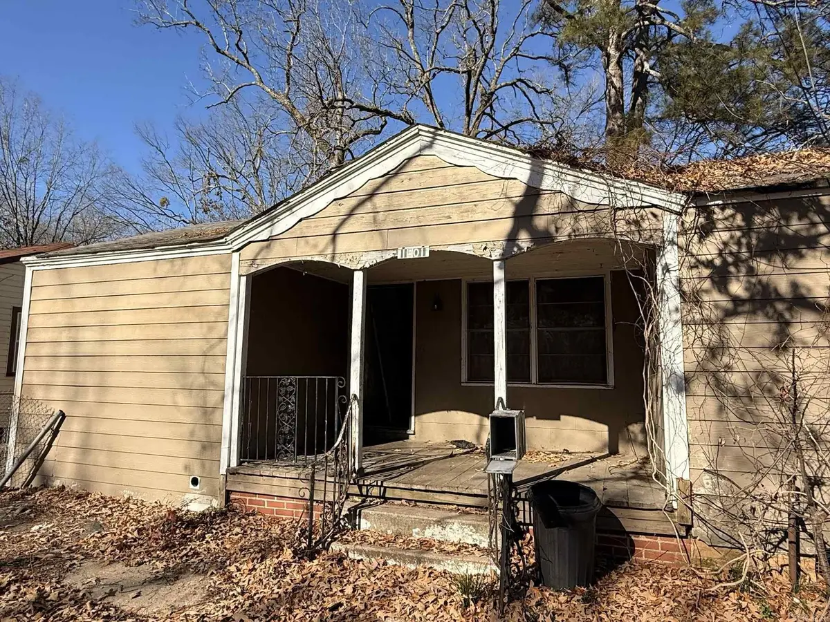 1501 W 28th Avenue, Pine Bluff, AR 71603 - #1