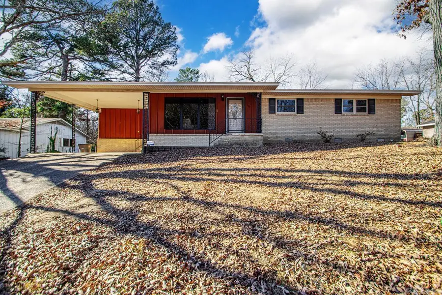 313 Cedarwood Street, Hot Springs National Park, AR 71901 - Image #3