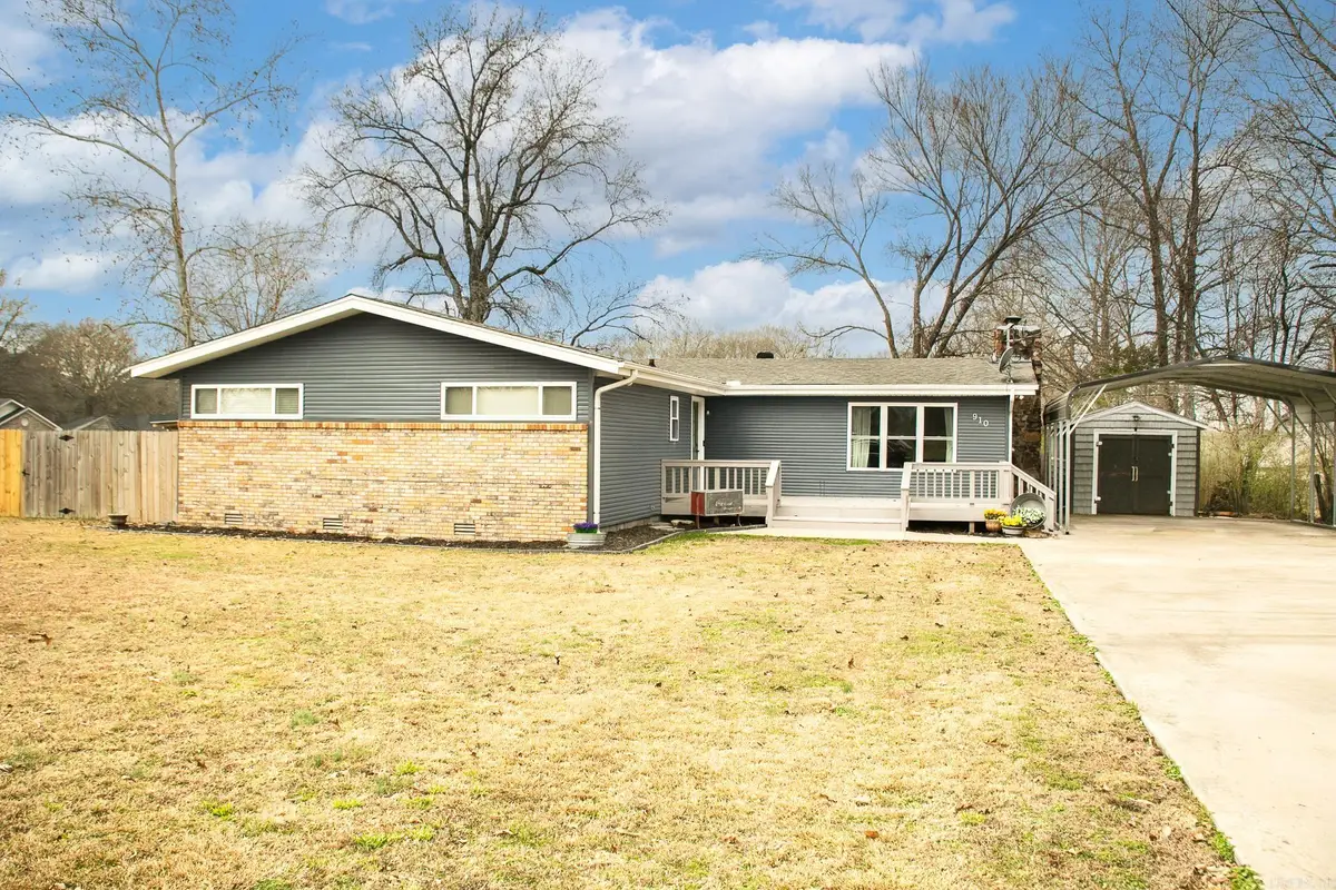 910 Markham Street, Ward, AR 72176 - Image #1