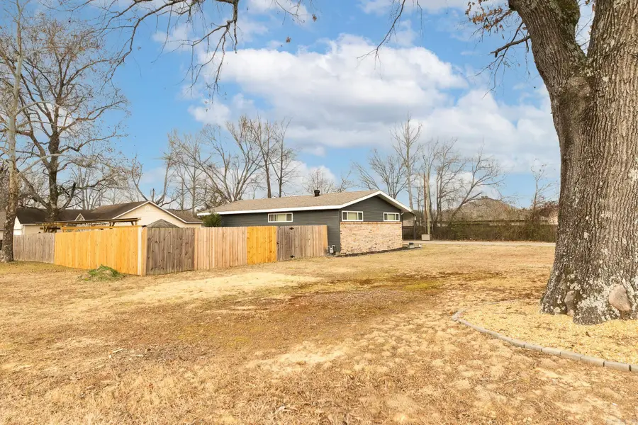 910 Markham Street, Ward, AR 72176 - Image #3