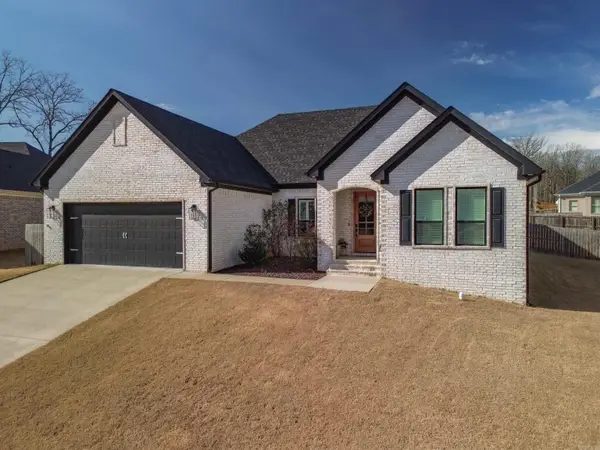 861 Oak Forest Circle, Sherwood, AR 72120
