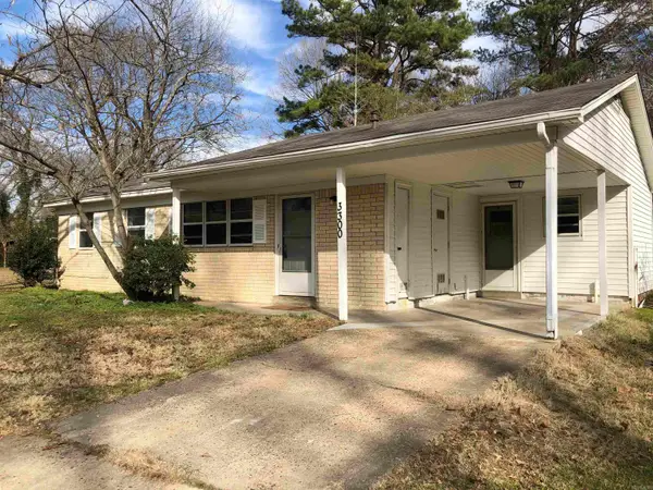 3300 Green Drive, Little Rock, AR 72209