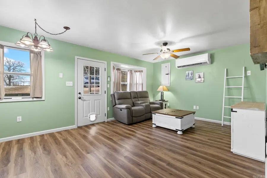 15740 N Hwy 7 Highway, Lead Hill, AR 72644 - Image #3